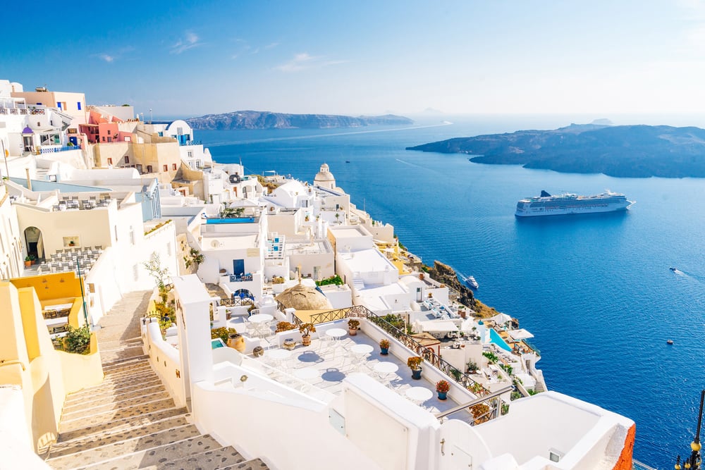 DE MYKONOS A SANTORINI