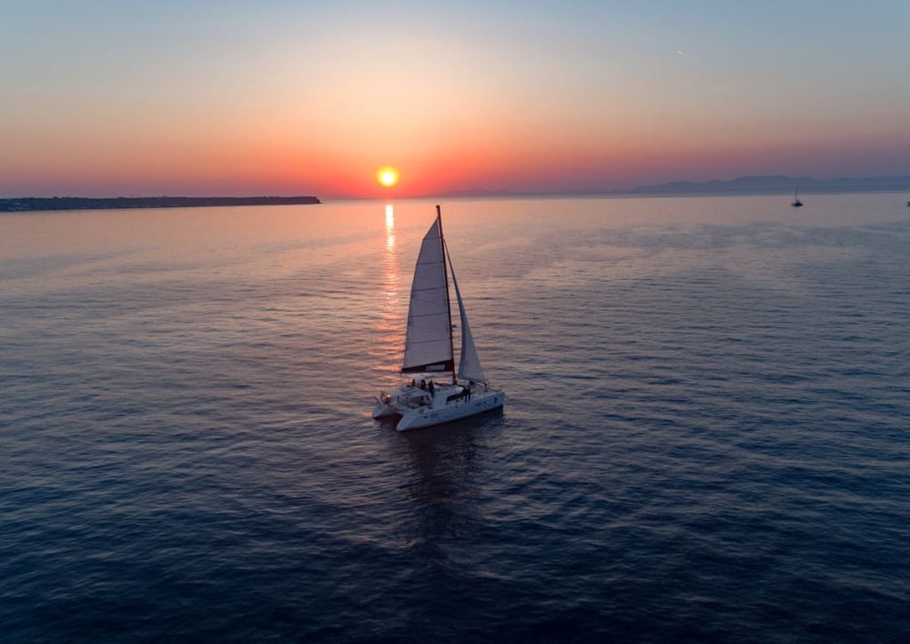 CATAMARÁN SEMI-PRIVADO PUESTA DE SOL