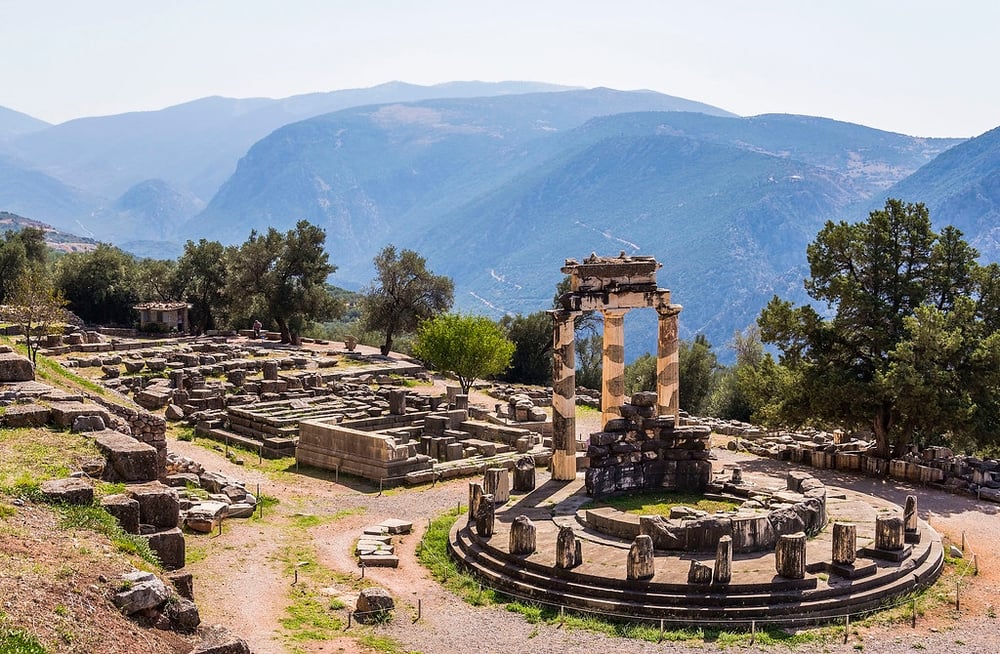 FROM ATHENS TO THE DELPHI ORACLE
