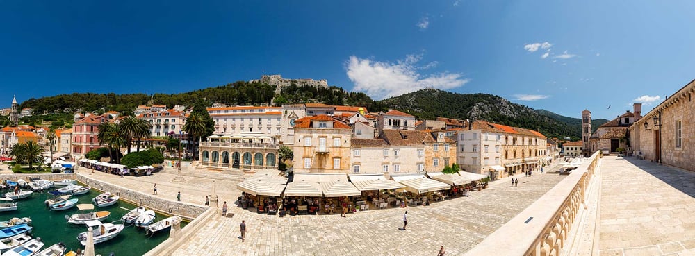 FROM SPLIT TO HVAR