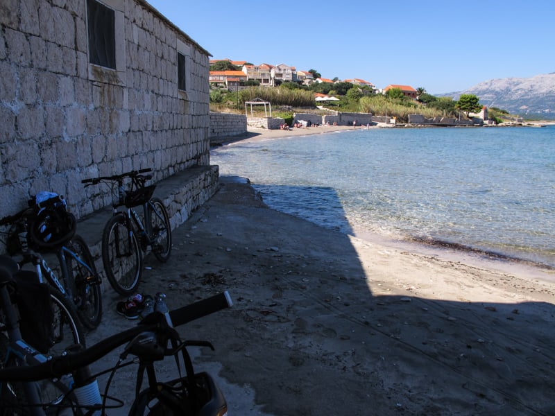 AVENTURA EN BICICLETA EN KORCULA