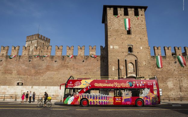 AUTOBÚS TURÍSTICO DE VERONA