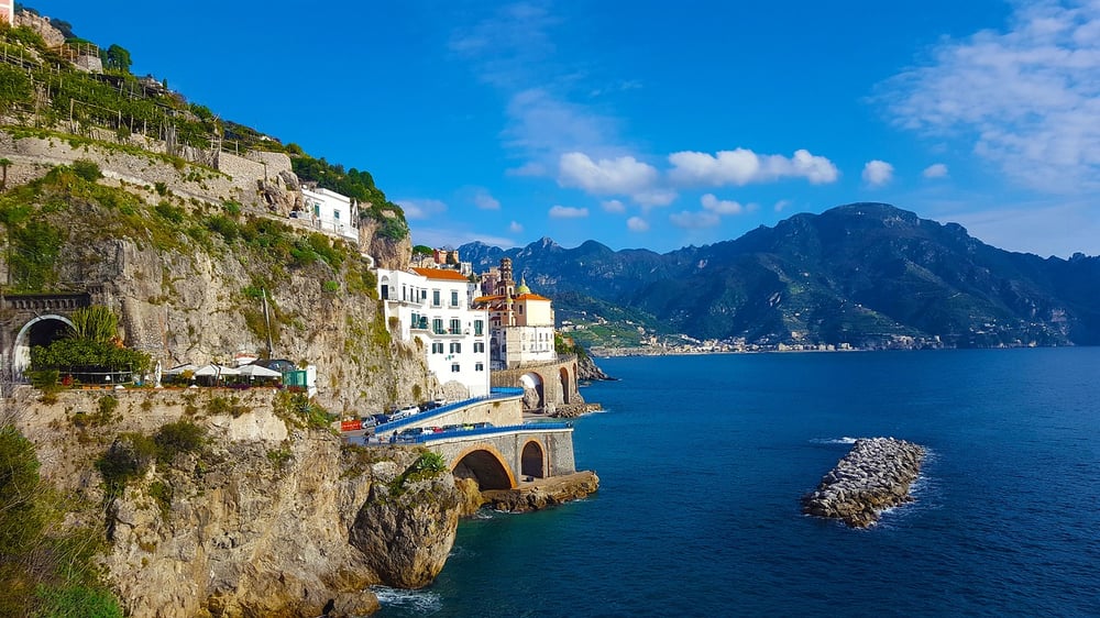 BEAUTIFUL AMALFI