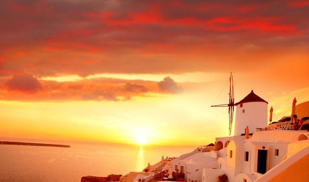 Private Sailing in Santorini Caldera