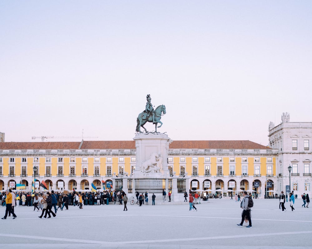 LISBON HOP ON HOP OFF BUS