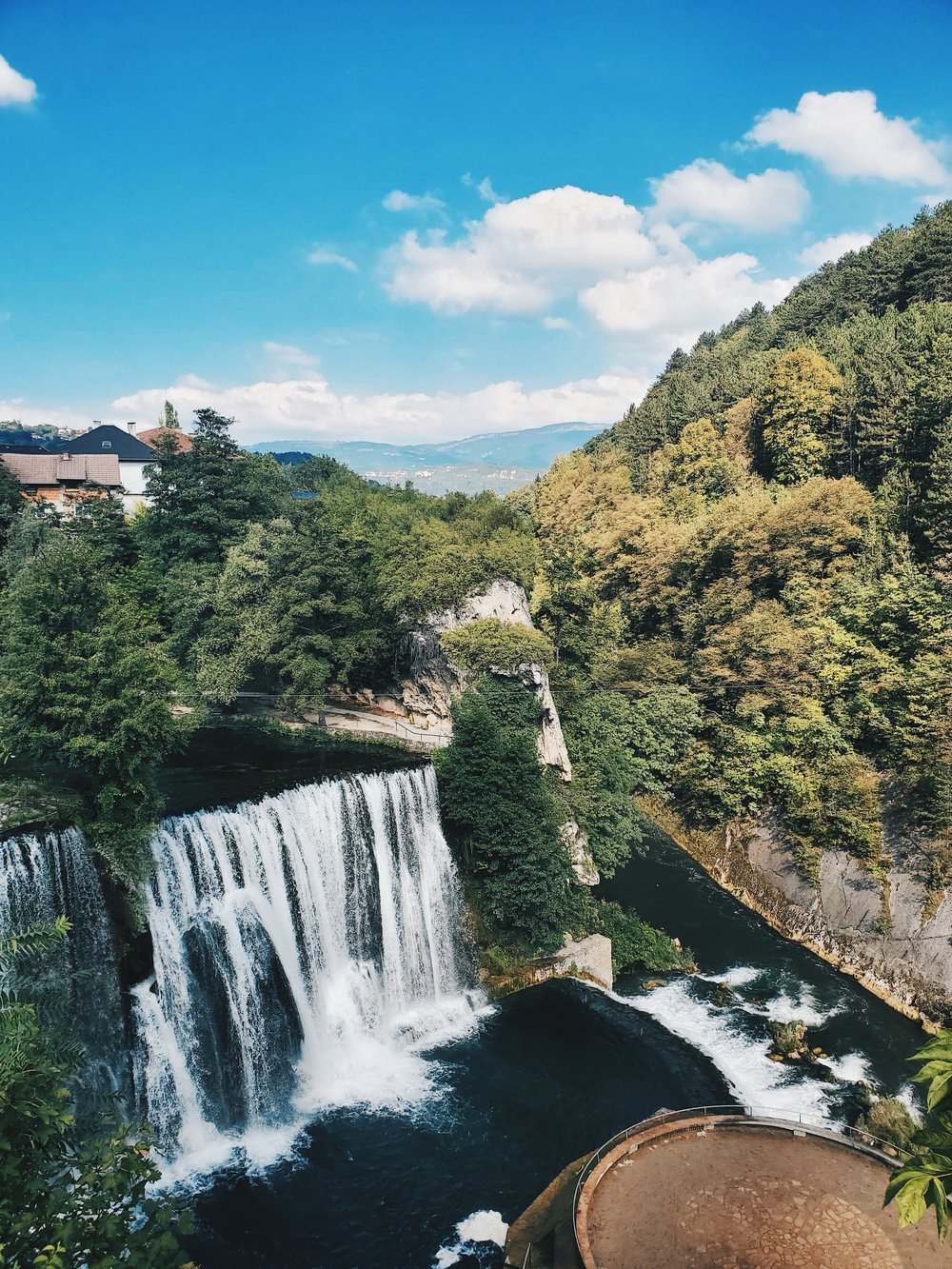 ZAGREB - BANIA LUKA - JAJCE - SARAJEVO