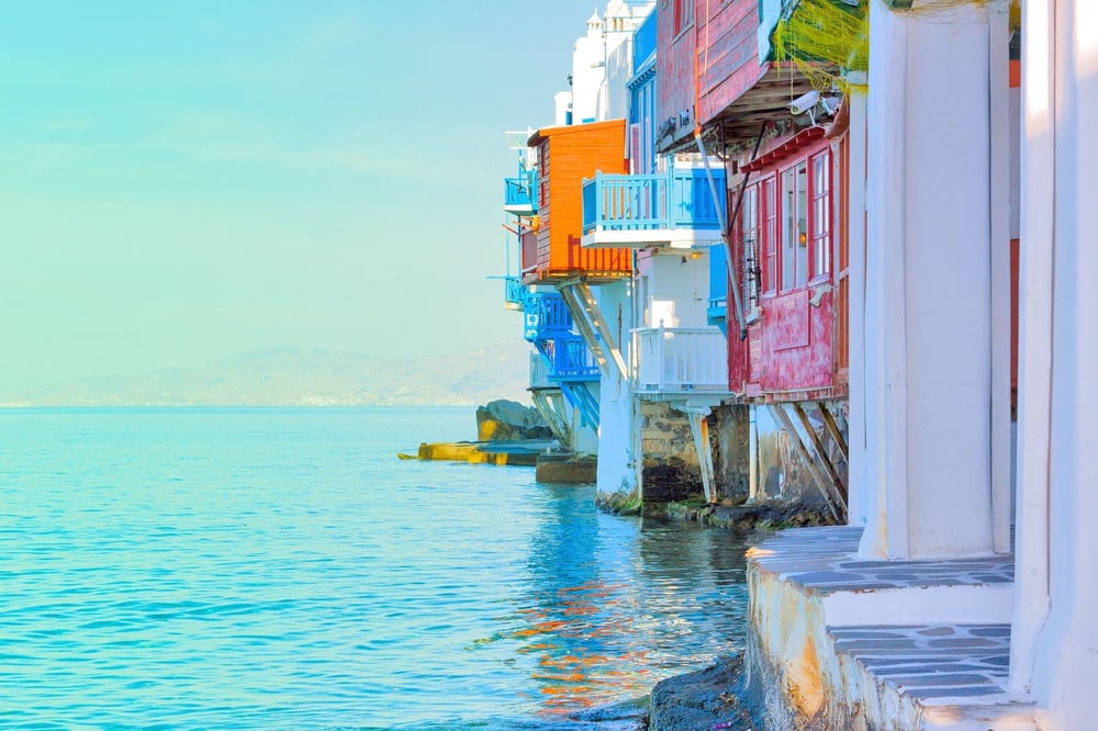DE SAMOS A MYKONOS, HACIA LA ISLA DE LA LUZ