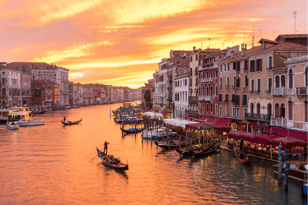MILÁN - VENECIA