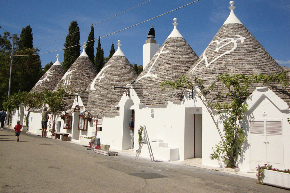 DESCOBRINDO ALBEROBELLO