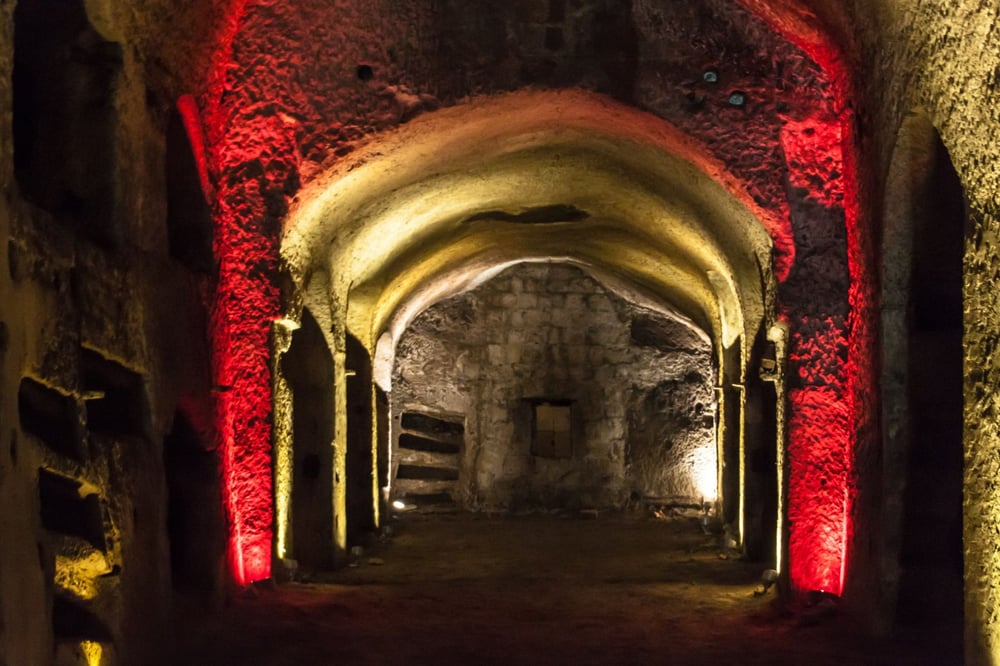 GUIDED TOUR TO THE CATACOMBS OF SAN GENNARO