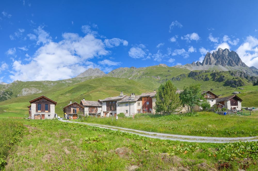 DE LUCERNA A FELDKIRCH, TRAS LOS PASOS DE HEIDI