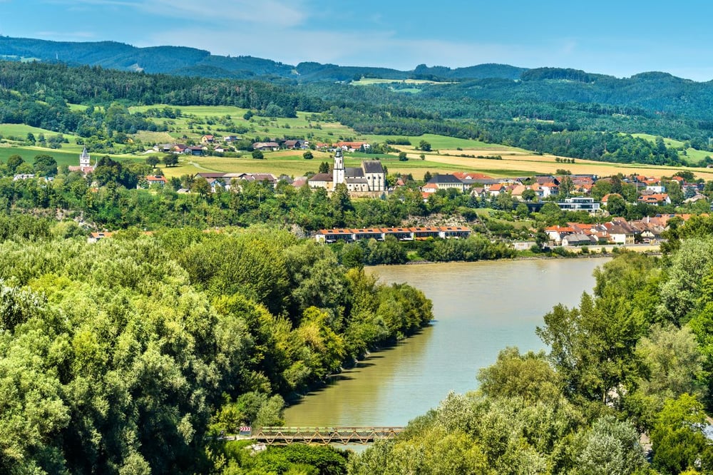 MUNICH - VALLE DEL DANUBIO - VIENA