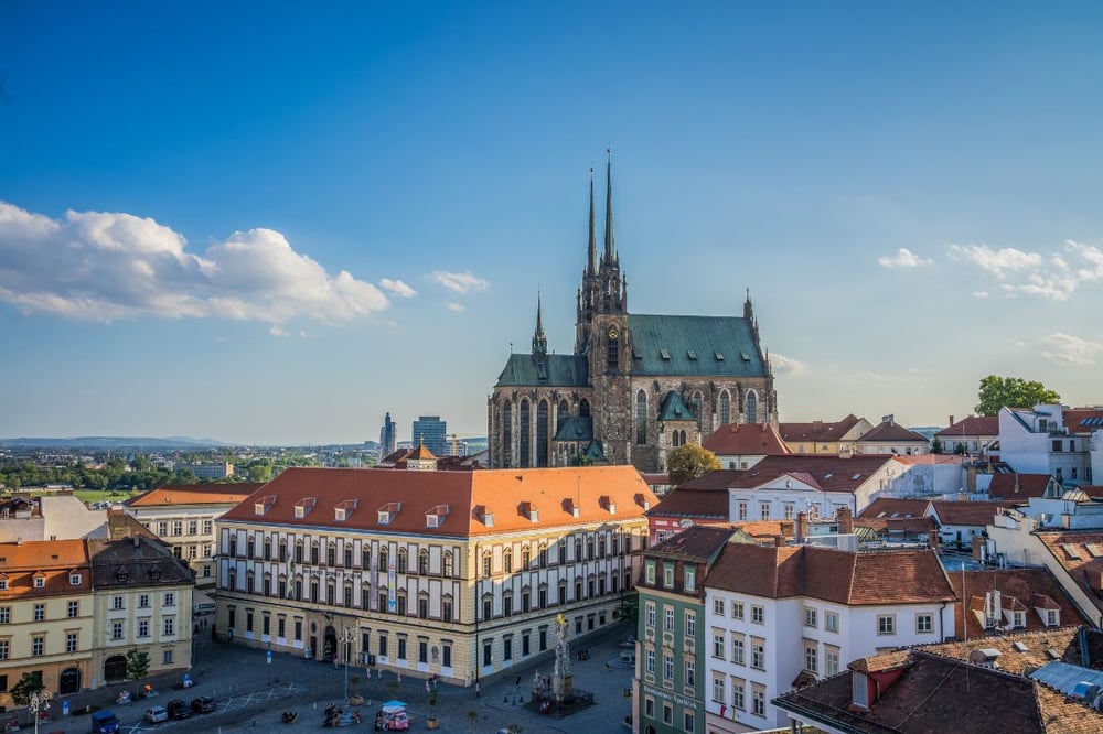 PRAGA - BRNO