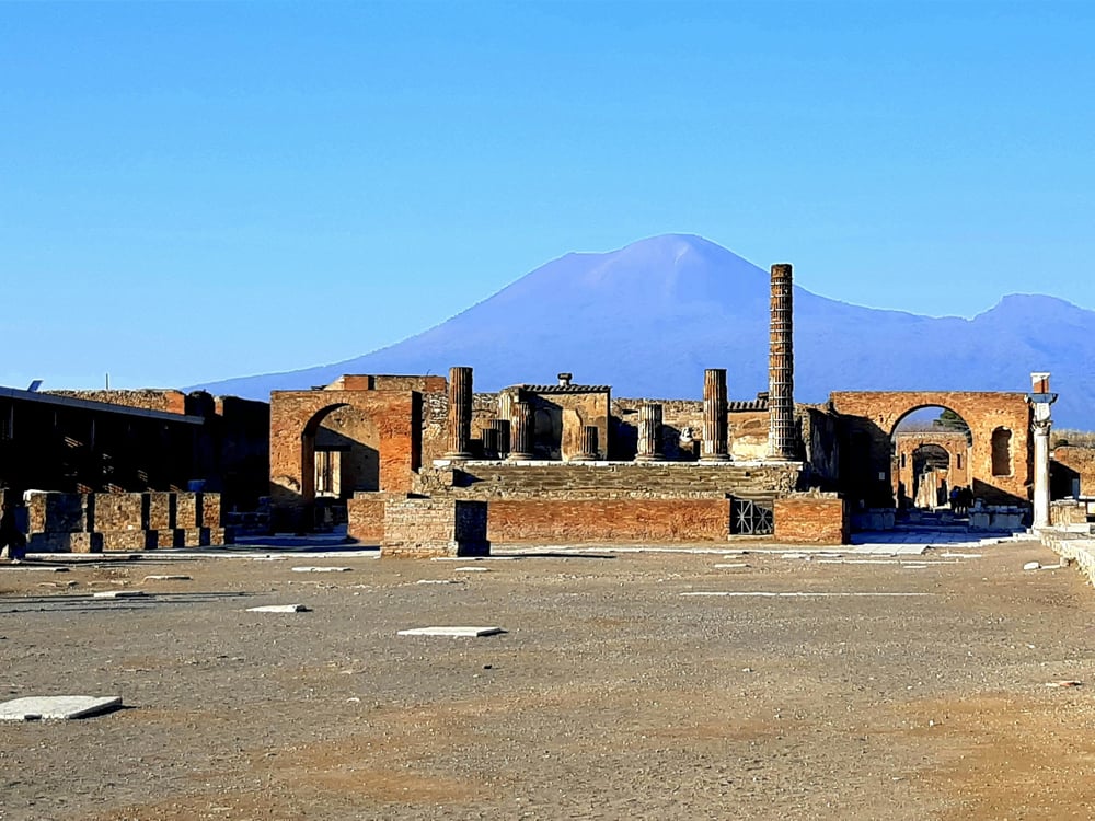 SORRENTO - POMPEII - PALERMO (Overnight on ferry boat)