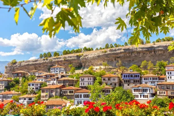 SAFRANBOLU - GOKGOL MAGARASI -EREGLI - ESTAMBUL