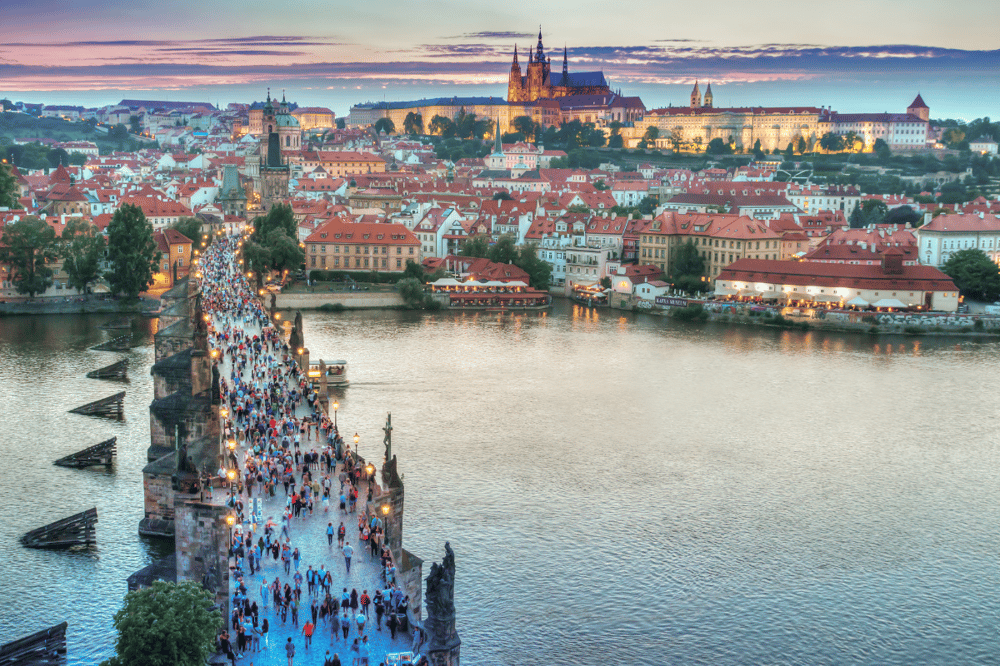 VISITA PANORÁMICA DE PRAGA: CONOCIENDO ESTA MÁGICA CIUDAD