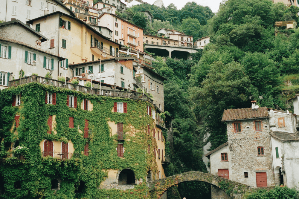 ZURICH - BELLINZONA - COMO - MILAN