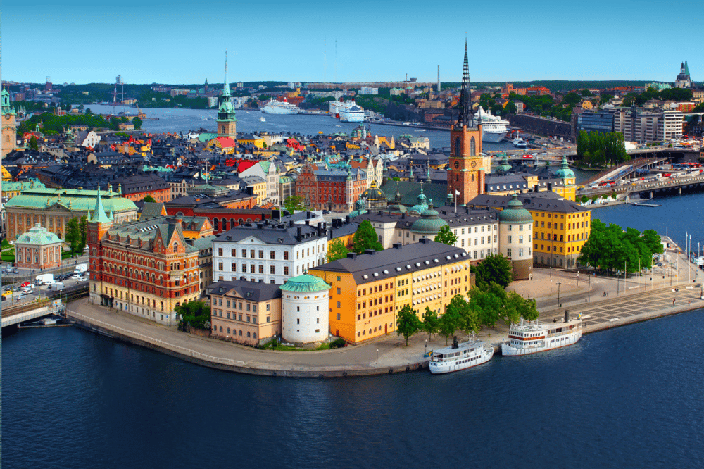 WELCOME TO BEAUTIFUL STOCKHOLM!