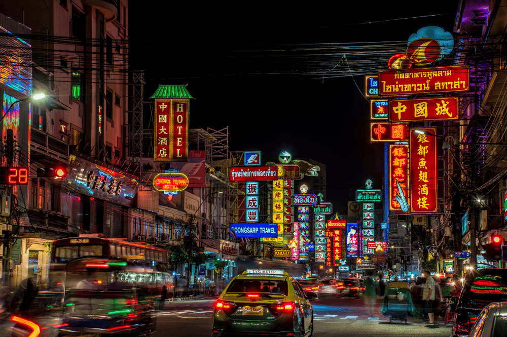 WELCOME TO VIBRANT BANGKOK!