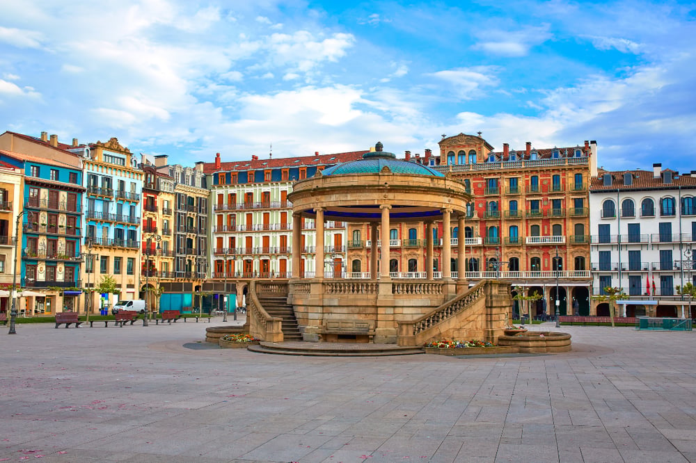 DE MADRID A PAMPLONA, PASANDO POR ZARAGOZA