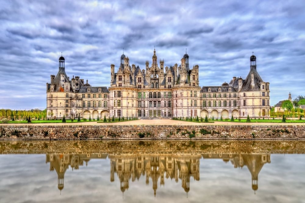 DE LOS VINOS A MARAVILLOSOS CASTILLOS: BURDEOS - CHAMBORD - PARIS