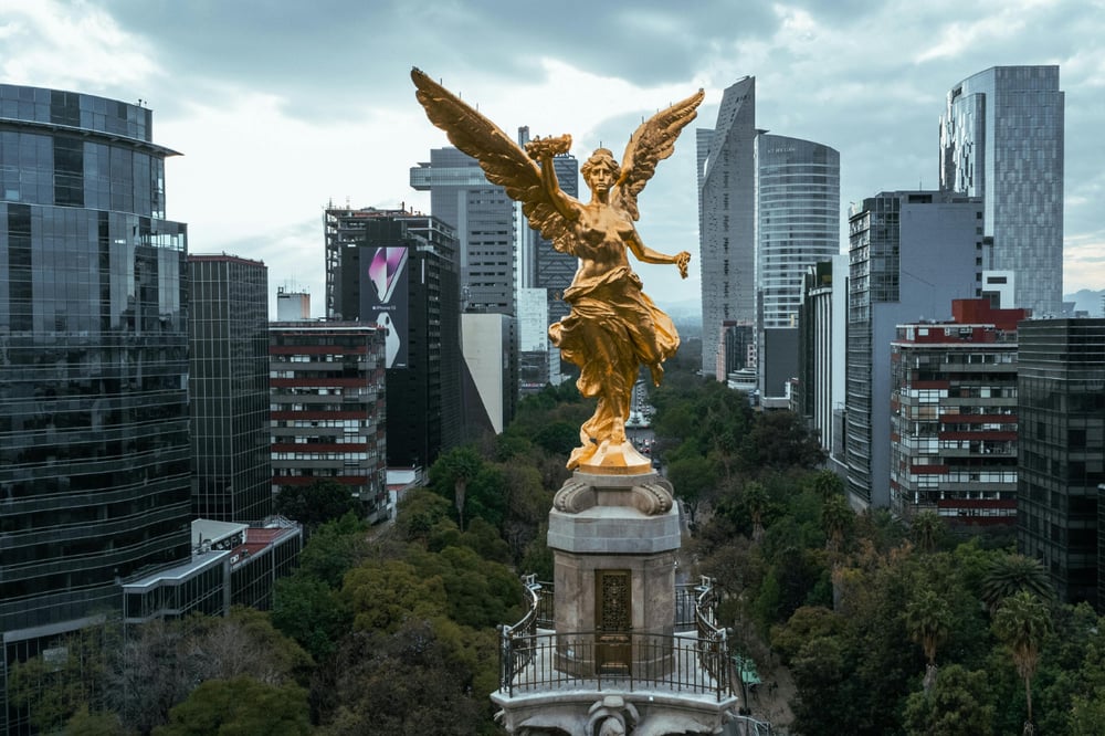 ARRIVAL IN MEXICO CITY