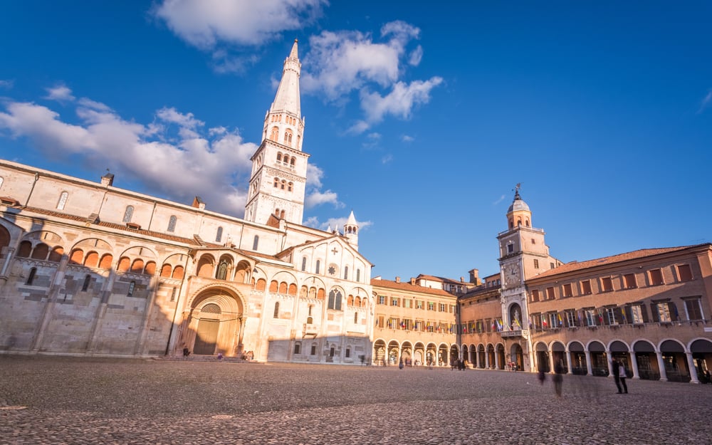 DE VENEZA A BOLONHA: FERRARA E MÓDENA