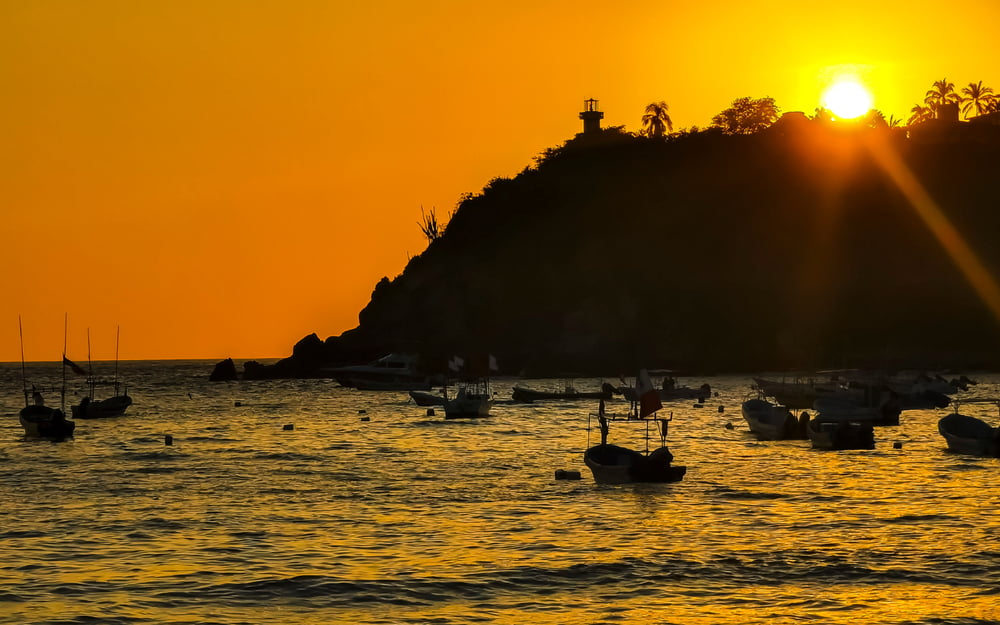 ZIHUATANEJO AND PLAYA LAS GATAS