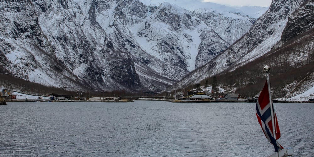 CRUISE ON THE NÆRØYFJORD - GUDVANGEN - FLAM