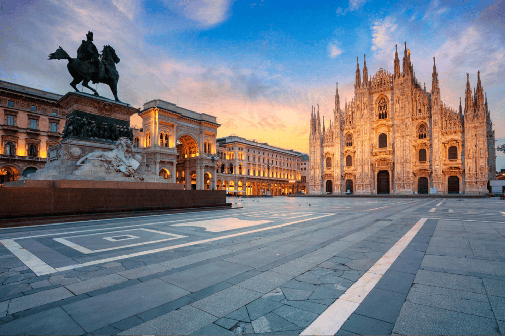 DISCOVERING MILAN