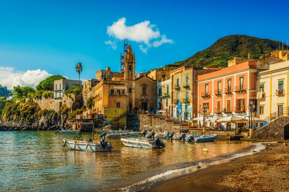LIPARI E DEGUSTAÇÃO DE VINHOS AO PÔR DO SOL
