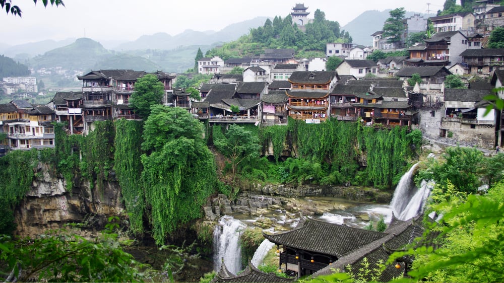 ZHANGJIAJIE - FENGHUANG, TRADICIONES EN EL PUEBLO FURONG