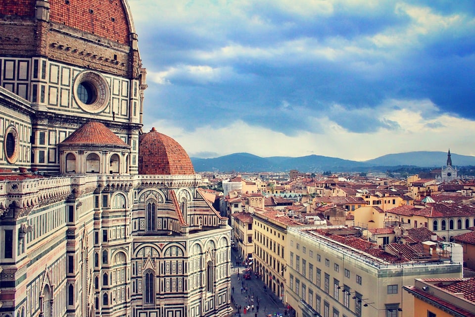 QUINTESSENTIAL FLORENCE