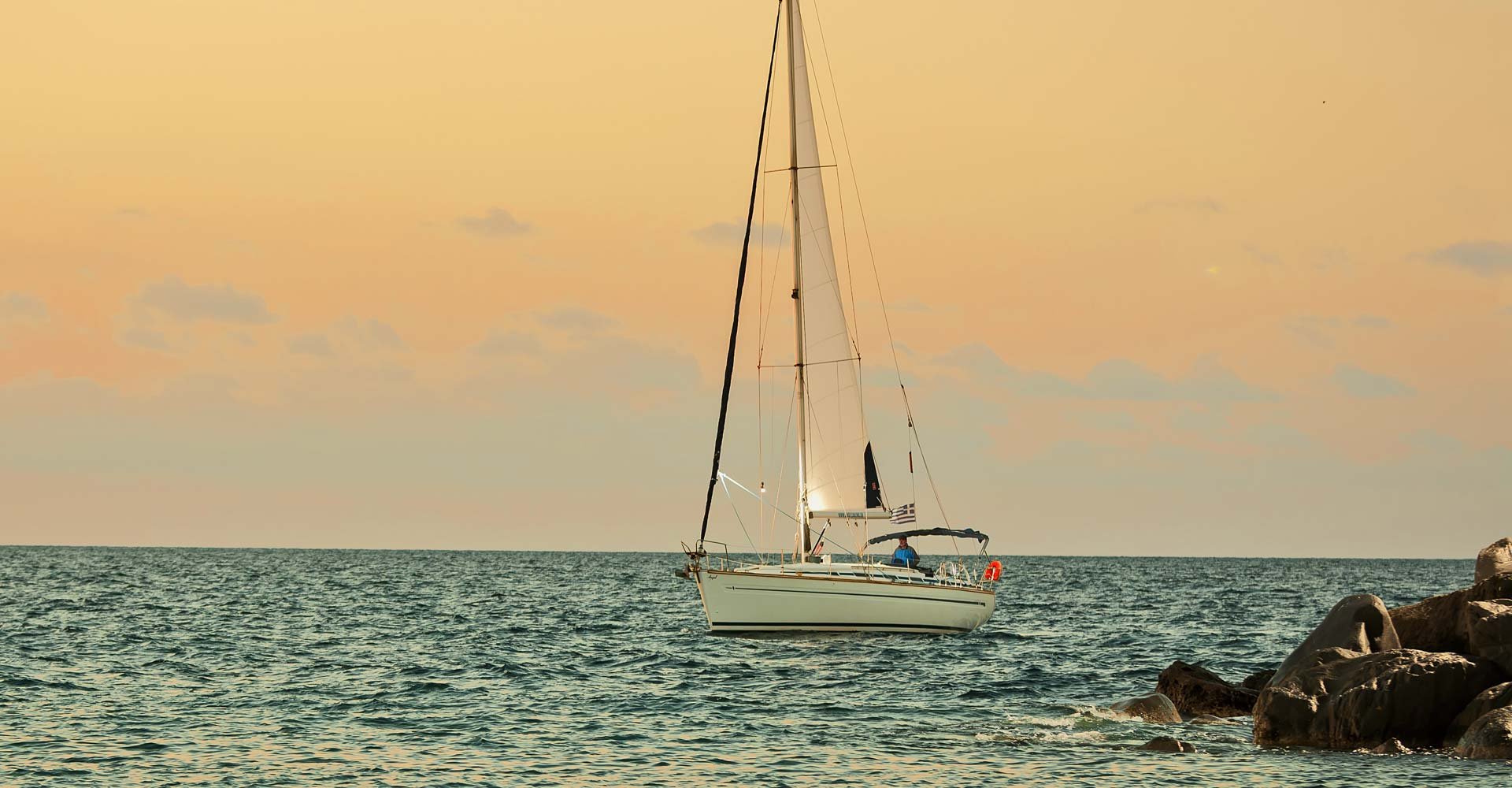 CALDERA: VELERO PRIVADO DE MEDIO DÍA