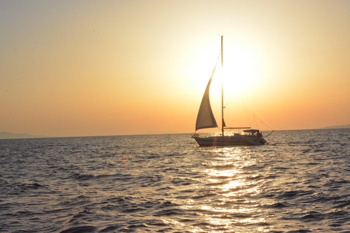 MYKONOS HALF DAY PRIVATE CRUISE
