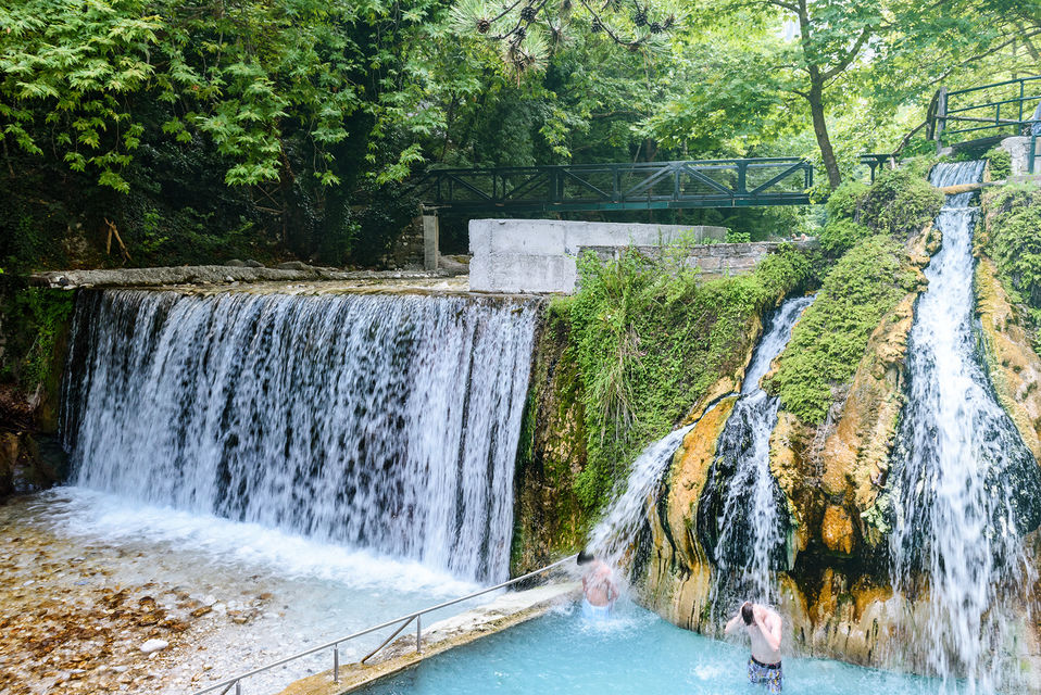 AGUAS TERMALES DE POZAR DESDE TESALÓNICA