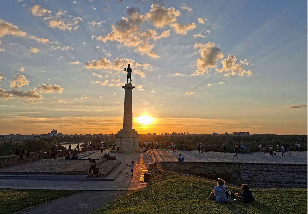 ESSENTIAL BELGRADE