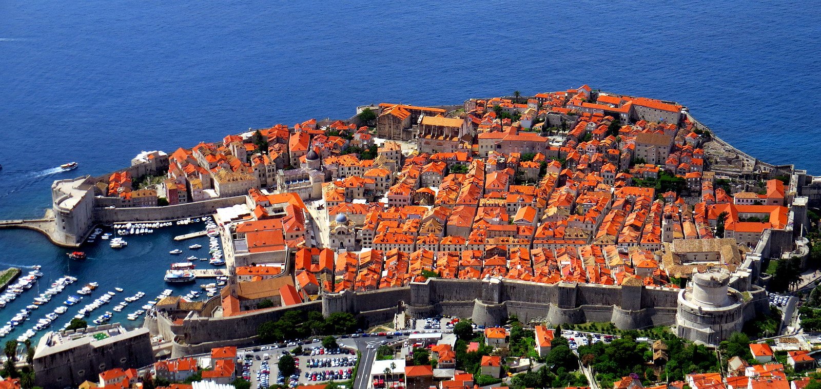 COLORS OF THE ADRIATIC