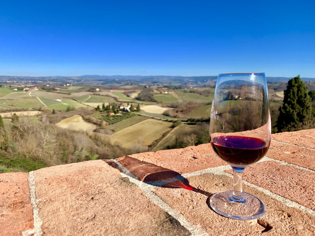 EXPERIENCIA DEL VINO DESDE SIENA