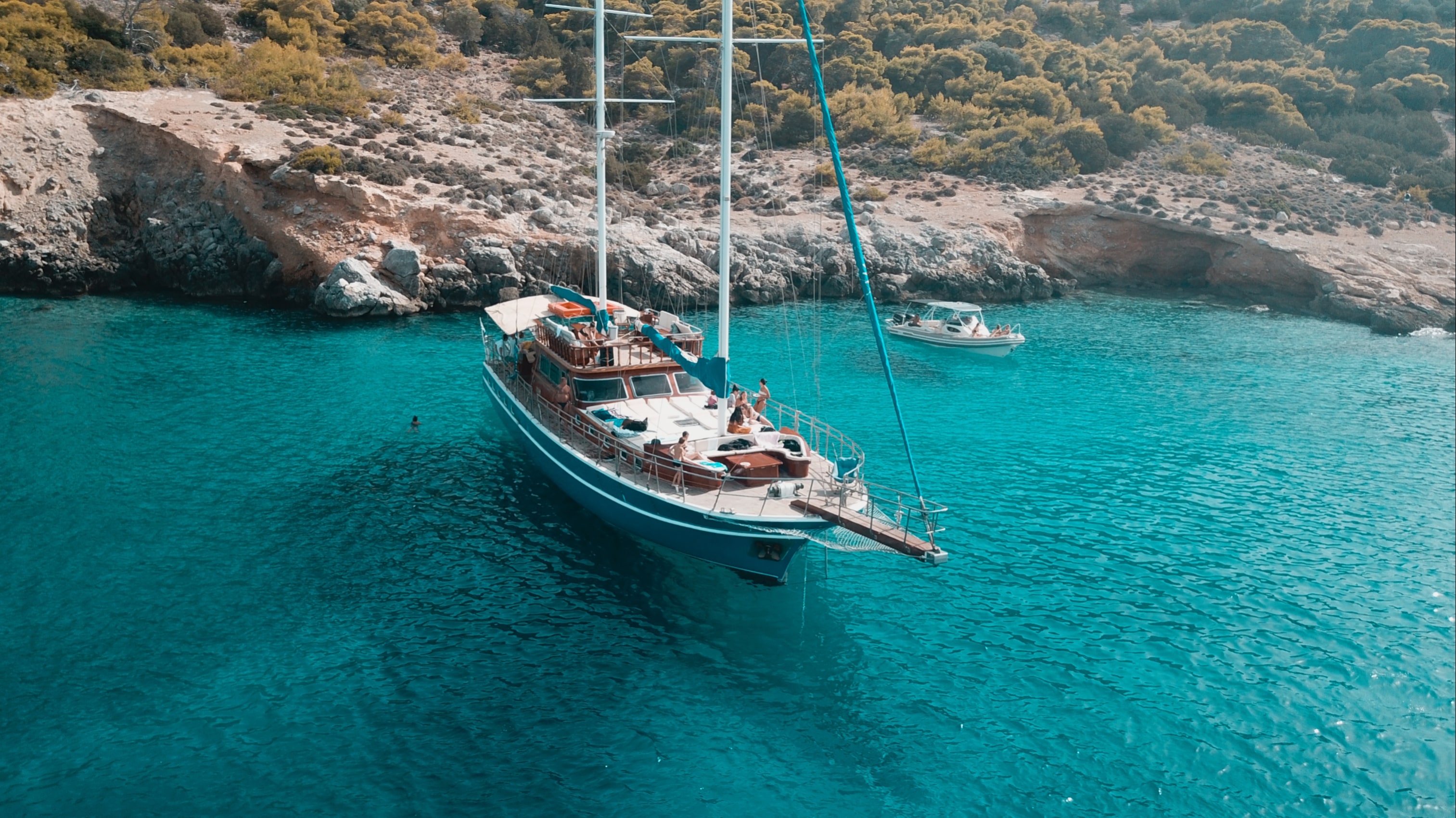 DAY CRUISE TO AGISTRI, MONI & AEGINA