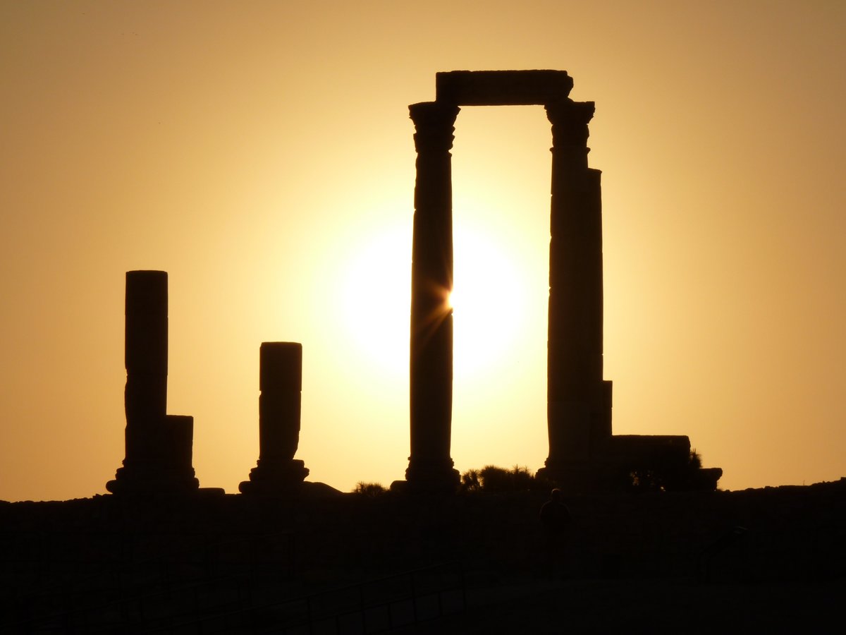 BIZANCIO, FILADELFIA Y PETRA
