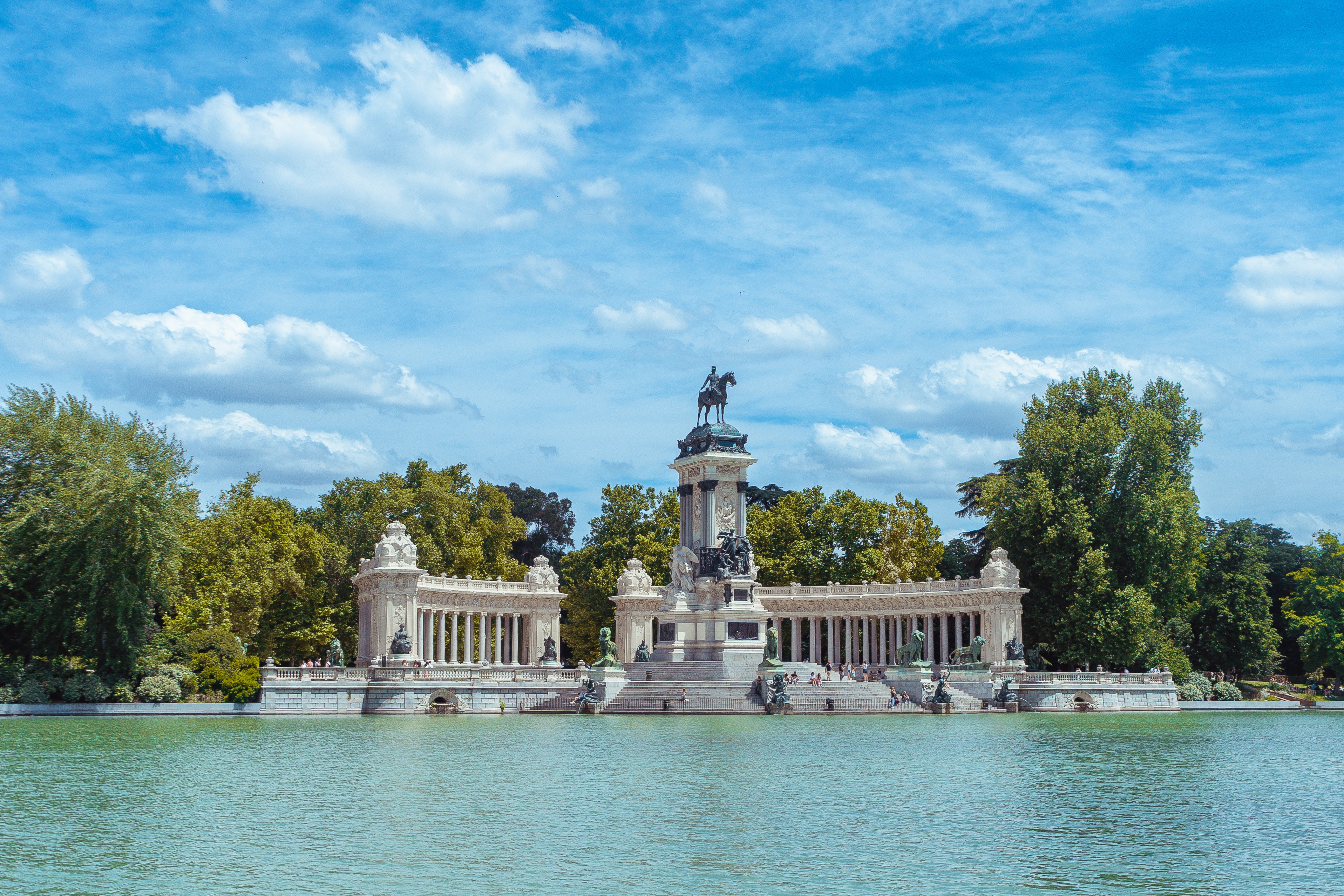 CÓRDOBA, SEVILLA Y LA COSTA DEL SOL