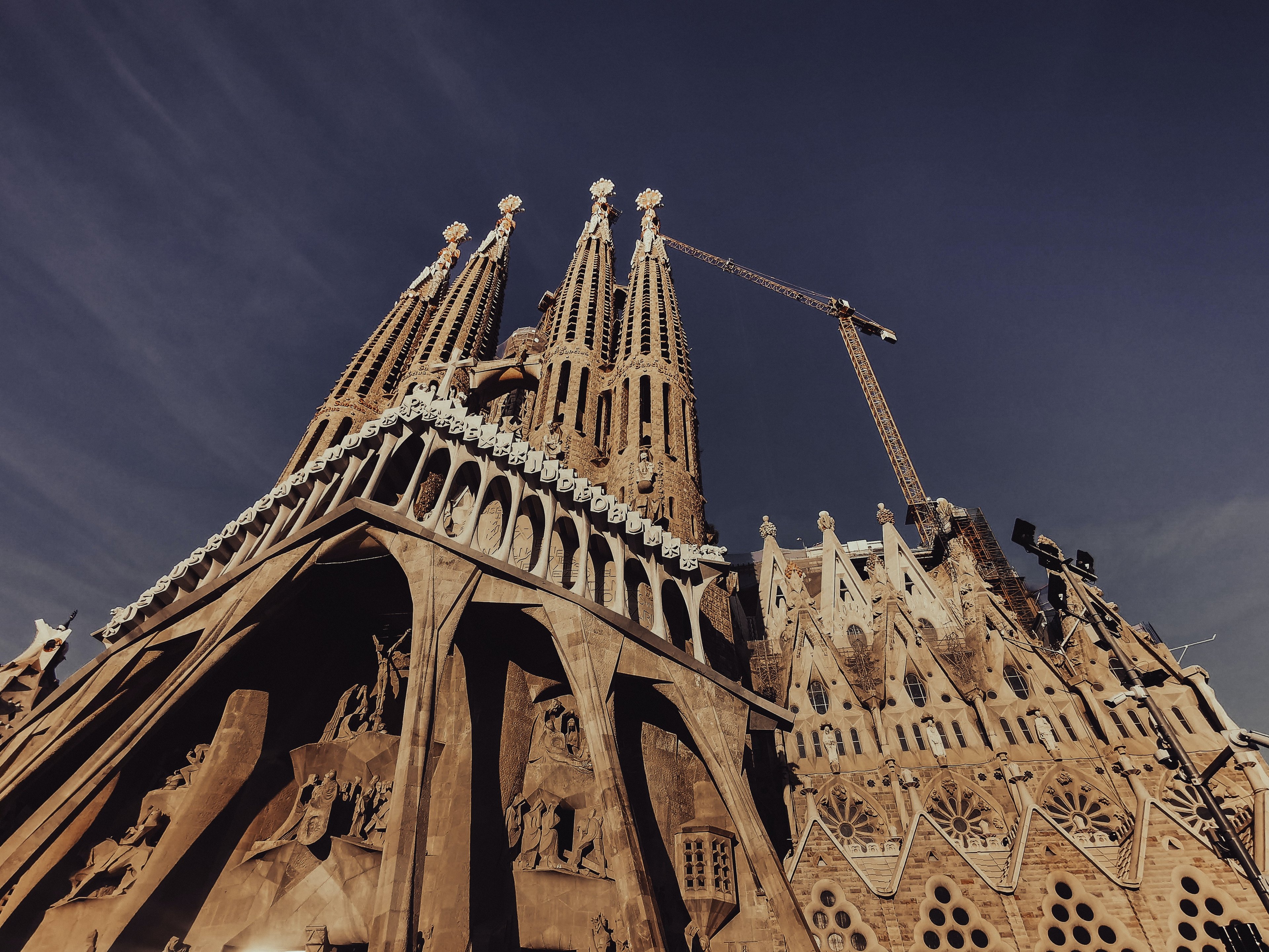 VISITA GUIADA A LA SAGRADA FAMILIA
