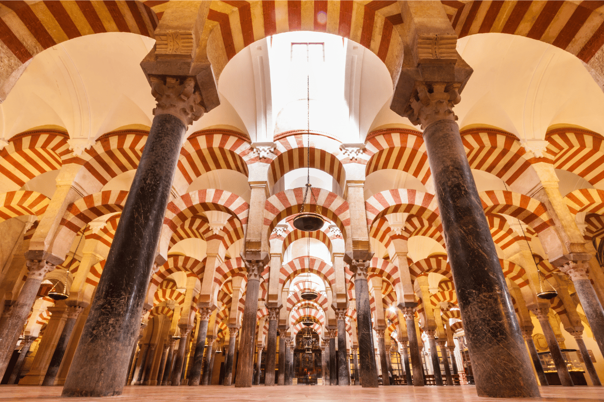 LA MEZQUITA DE CÓRDOBA Y JUDERÍA