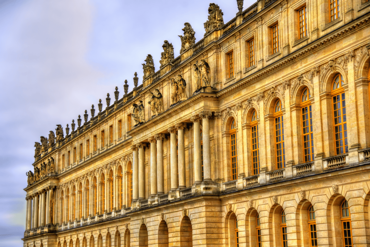 VERSAILLES FROM PARIS