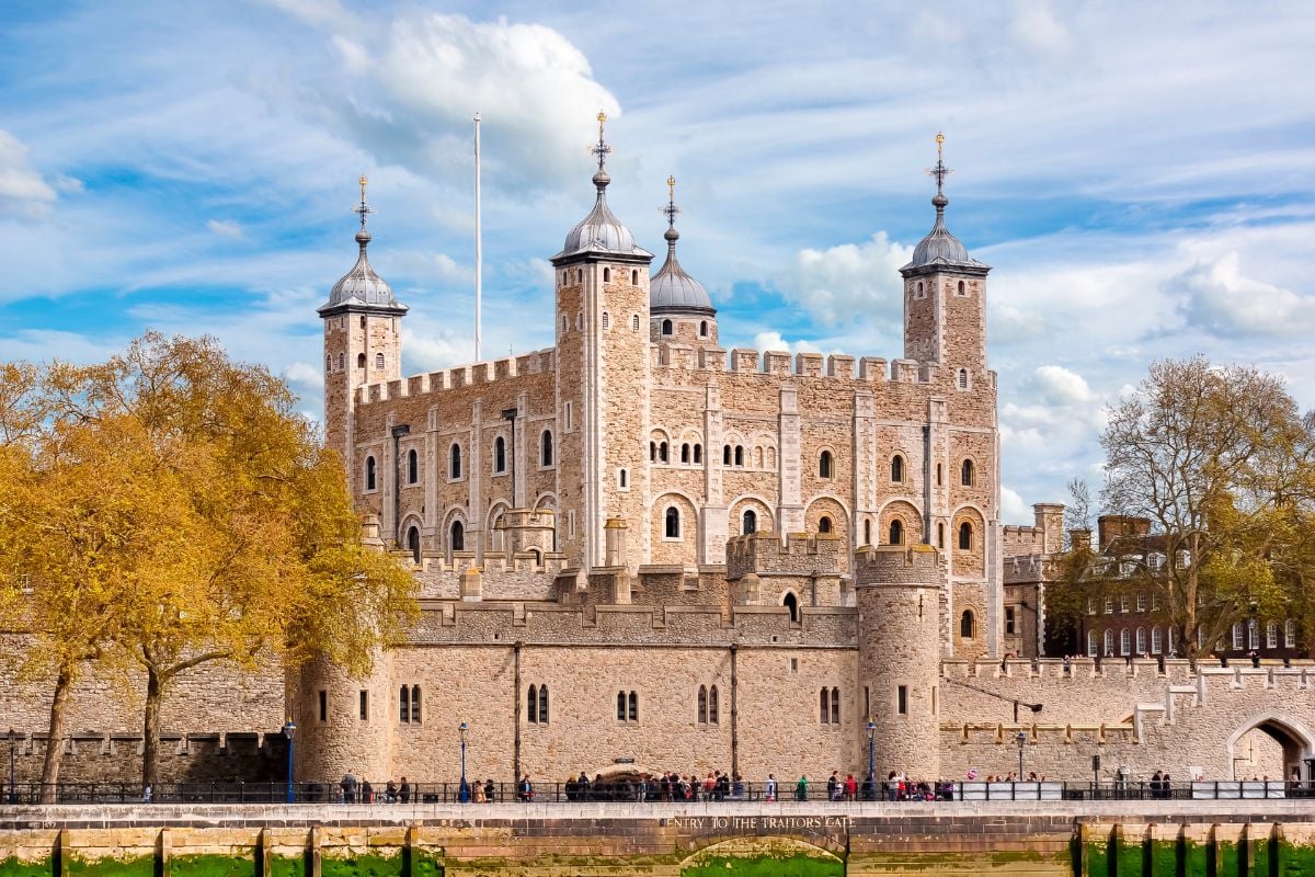 ENTRADA A LA TORRE DE LONDRES