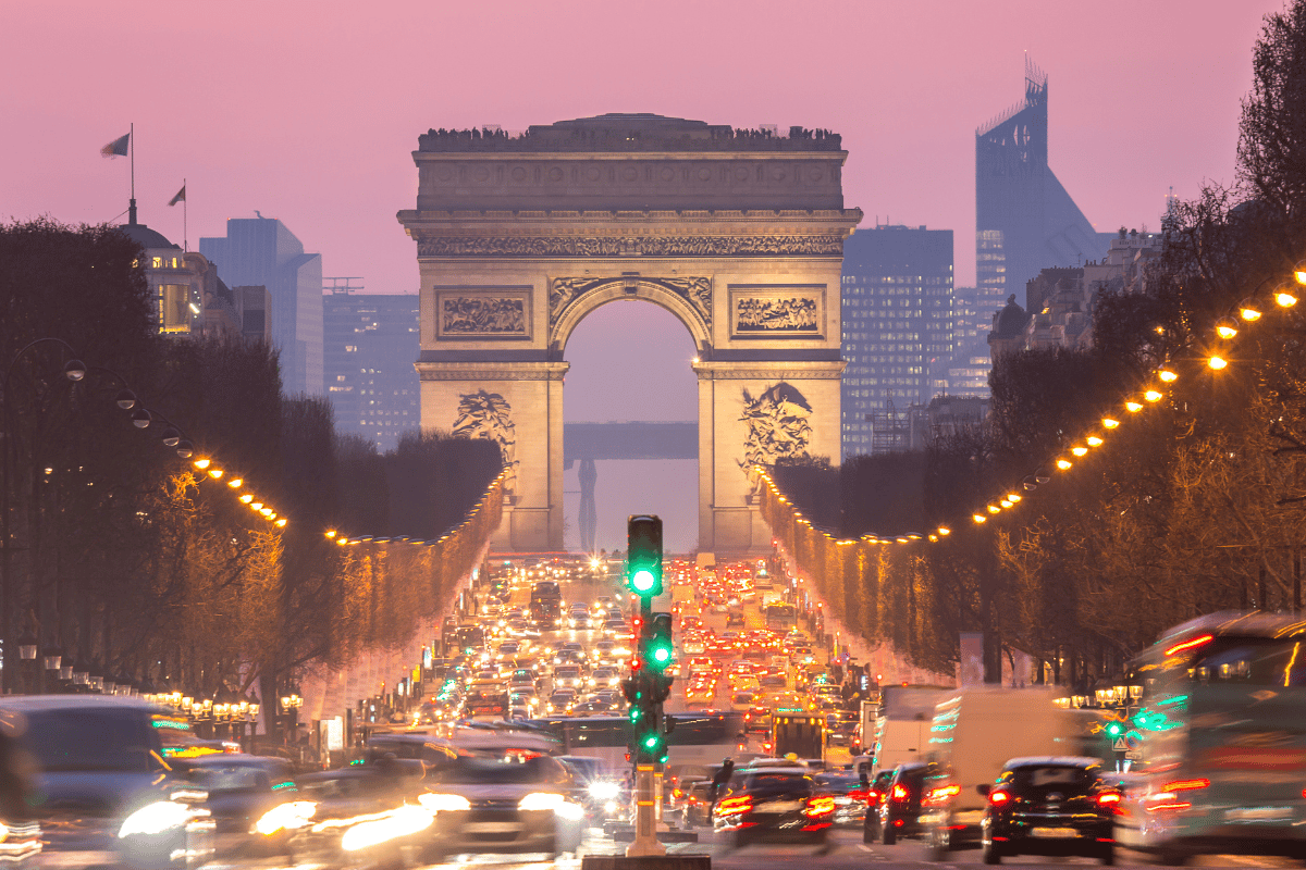 LA FRANCE AU COMPLET