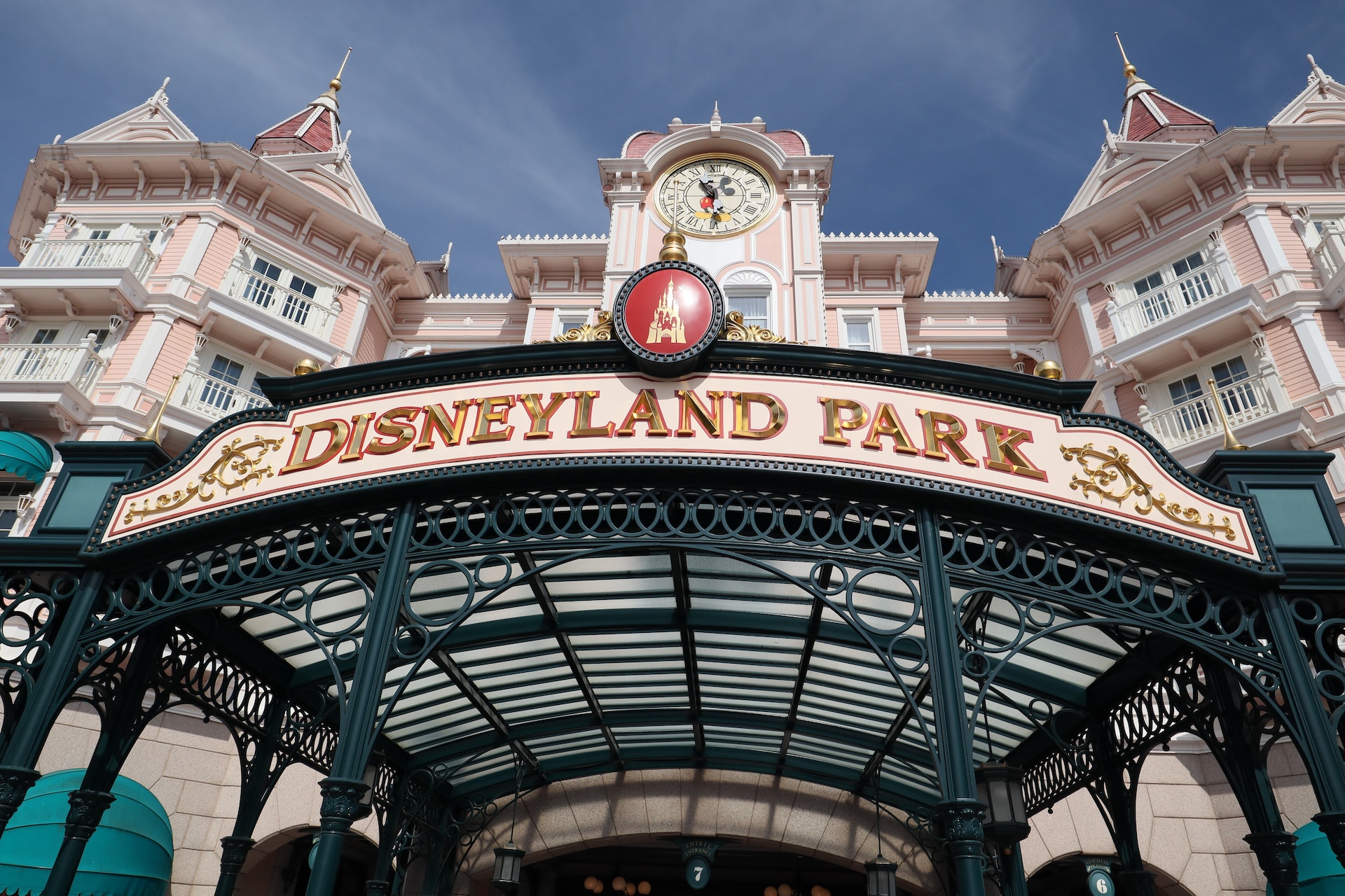 DISNEYLAND PARÍS CON TRASLADO