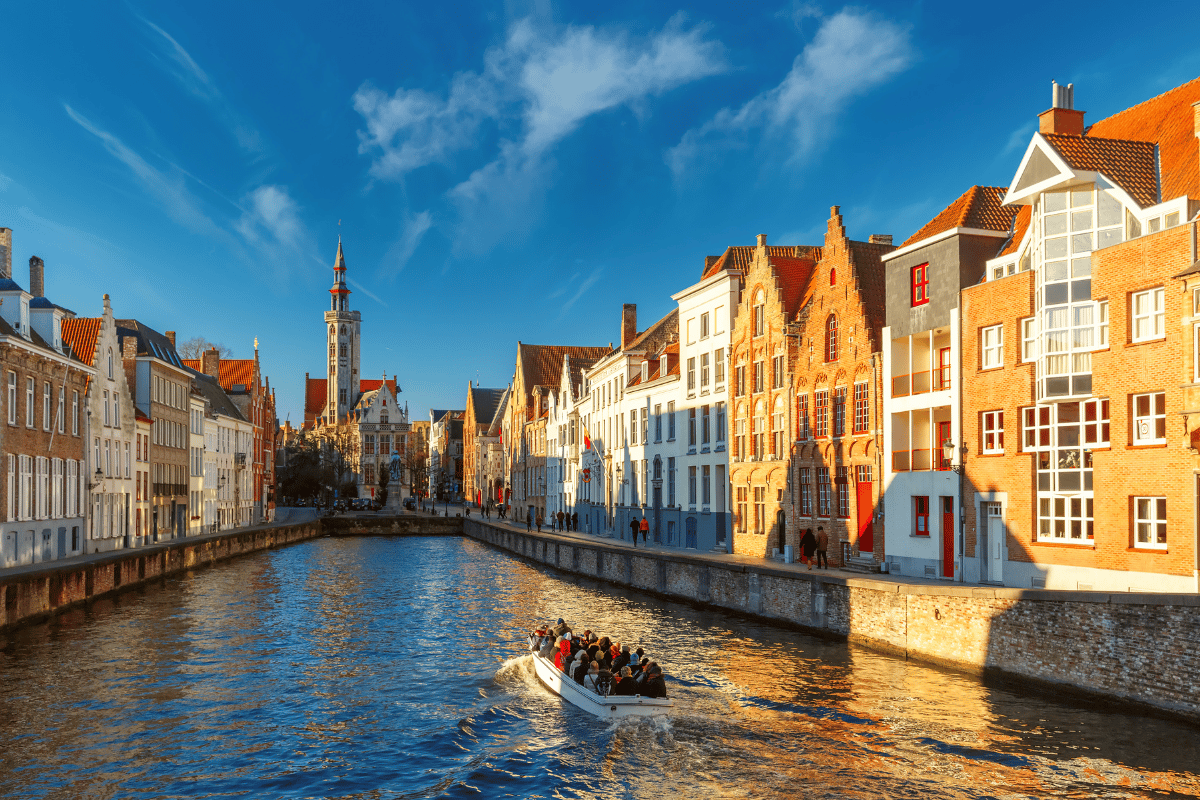EXCURSIÓN A BRUJAS DESDE PARÍS