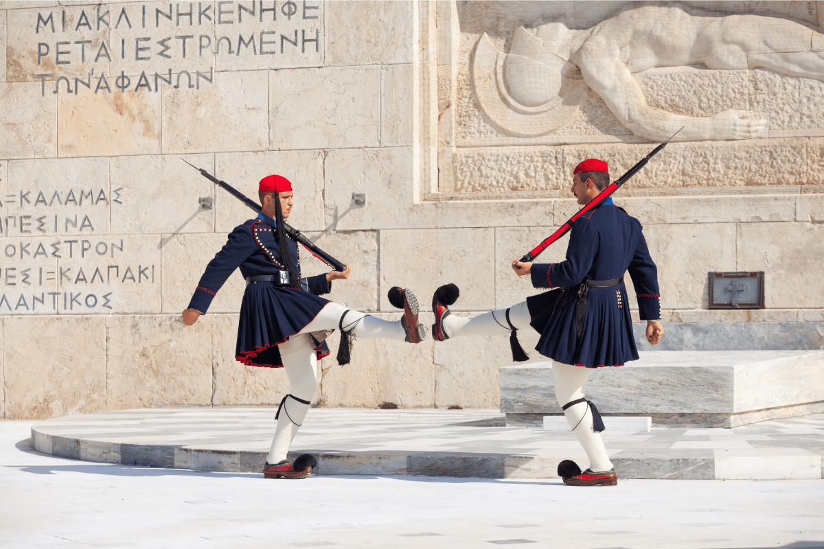 UNE BALADE DANS L'HISTOIRE D'ATHÈNES